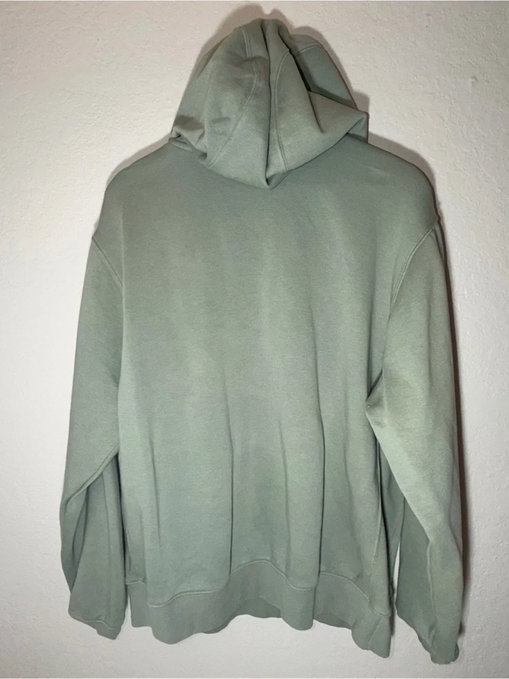 Nike Men’s Spellout Embroidered Logo Hoodie Sweatshirt Size L